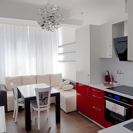 גברובו Top Center Luxury Apartment מראה חיצוני תמונה